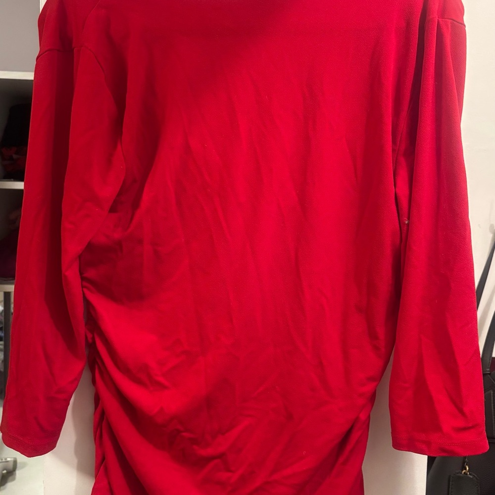 Red long sleeve Ann Taylor blouse size large - Picture 2 of 3